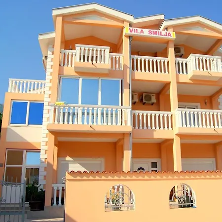 Guesthouse Vila Smilja-3
